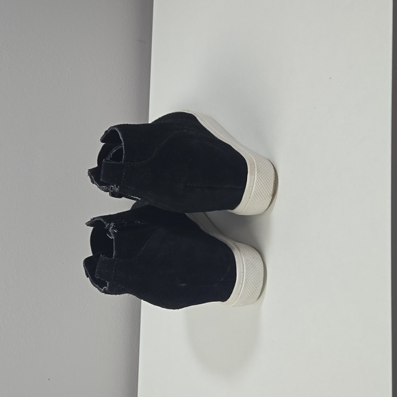 Steve Madden Waverly Black Wedge Sneaker Size 6 EUC - Picture 3 of 8